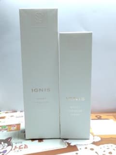 イグニス モイスト プレミアム クレンジングクリームとプレミアム 