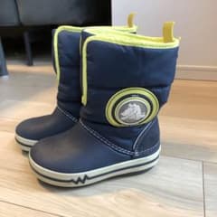クロックス　c8 スノーブーツのサムネイル