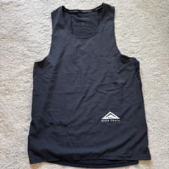 NIKE TRAIL ランシャツ　ブラック Sのサムネイル