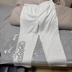 GAPロゴ ジョガーパンツ(ユニセックス) サイズ大きめ　ウェスト　99センチのサムネイル