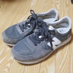 ニューバランス スニーカーお値下げ中☆のサムネイル