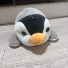 ペンギン ぬいぐるみ ふわふわのサムネイル