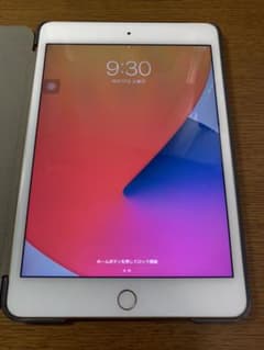 iPad mini Series 4 WiFiモデル 64GB ゴールド 値引可のサムネイル