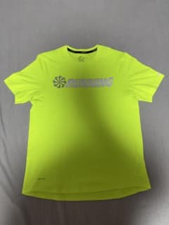 Nike DRI-FIT ランニング Tシャツ イエロー Mのサムネイル
