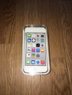 iPod 第5世代32GBのサムネイル