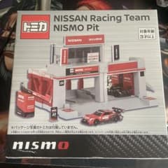 トミカ NISSAN Racing Team NISMO Pitのサムネイル