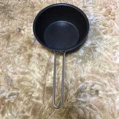 栗原はるみ フライパン 深型ネイビー16センチのサムネイル