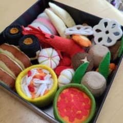 フェルトおせち　メルカリ市特価のサムネイル