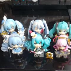 初音ミク、雪ミク あそーと フィギュア 6種(1部欠品あり)のサムネイル
