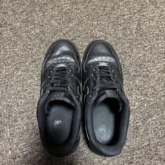 ナイキエアホース1ブラックのサムネイル