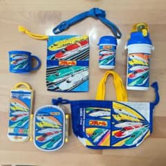 プラレール　お弁当箱　7点　まとめ売りのサムネイル