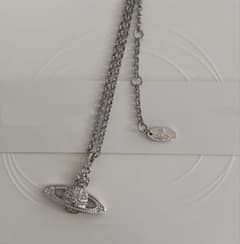 Vivienne Westwood オーブ ネックレス シルバーのサムネイル