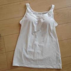 GU ブラカップつき タンクトップのサムネイル