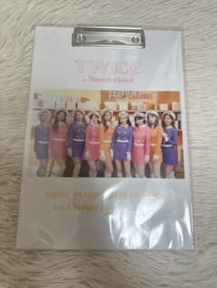 TWICE in Wonderland バインダーのサムネイル