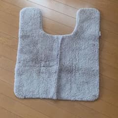お取引相談中　もこもこトイレマット　2枚セットのサムネイル