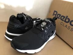 MMJ×Reebokスニーカー