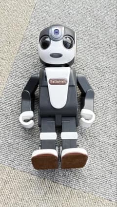 RoBoHoN セット 充電ドック・衣装付き - メルカリ