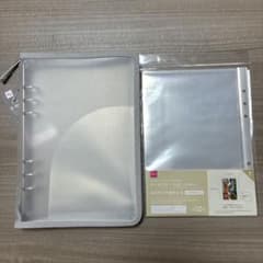 ダイソー 6リングファイル グレー クリアポケット　A5 シール帳のサムネイル