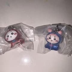 ちいかわ めじるしアクセサリー3 ちいかわ・古本屋2個セットのサムネイル