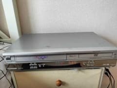 Panasonic VHS&DVDデッキ NV-VP30 2003年製 - メルカリ