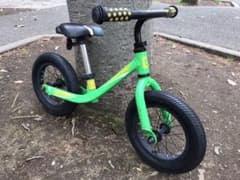 GIANT プレプッシュバイクのサムネイル
