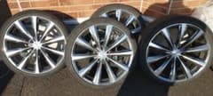 20インチ ホイールセット タイヤ245/35R20　8.5J ＋45のサムネイル