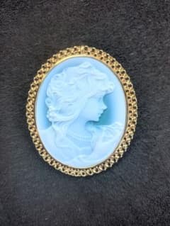 カメオブローチ2wayタイプ K18刻印入 (総重量20.5g) カメオブローチ2wayタイプ K18刻印入 (総重量20.5g) - メルカリ