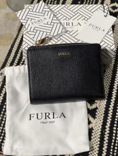 人気FURLA フルラ コンパクト財布のサムネイル