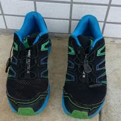 サロモン シューズ27.5㎝のサムネイル