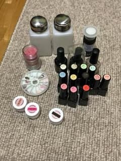 ジェルネイルセットのサムネイル