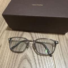 TOM FORD TF5862-D-B グレークリアフレームのサムネイル