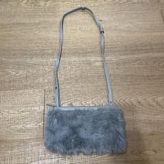 ファーバック（クラッチバッグ）のサムネイル
