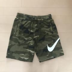 NIKE スウェット ハーフパンツ カモフラ柄のサムネイル