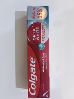 Colgate Optic White Exfoliating Mineralのサムネイル