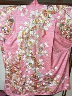 正絹 ピンク 松竹梅 束ね熨斗 振袖 身丈161 正絹 ピンク 松竹梅 束ね熨斗 振袖 身丈161 - メルカリ