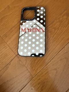 casetify iPhone13proケースのサムネイル