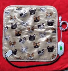子犬（猫）用ホットカーペットのサムネイル