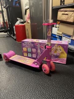 ディズニー　プリンセス　スケーター　ラプンツェル　スクーターのサムネイル