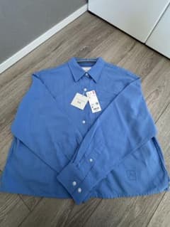 完売品UNIQLO JW ANDERSON オックスフォードシャツ ブルー Mのサムネイル