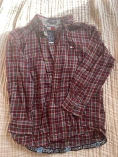 TOMMY HILFIGER 約130センチ　長袖シャツのサムネイル