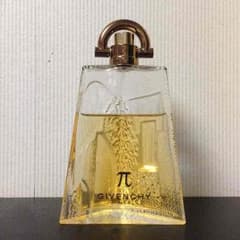こごりん様専用☆GIVENCHY π 香水 100㎜のサムネイル