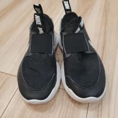 NIKE20cmのサムネイル