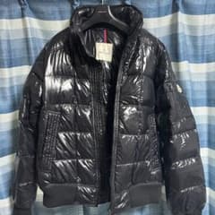 MONCLER ダウンジャケット ブラックのサムネイル