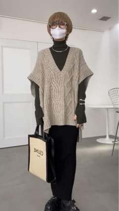 cft. Over Vneck knit vestのサムネイル