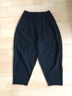 ISSEY MIYAKE プリーツパンツ サイズ1のサムネイル