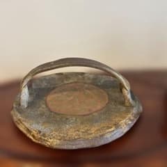 備前焼 取っ手付き陶器皿 奥本丸味 - メルカリ