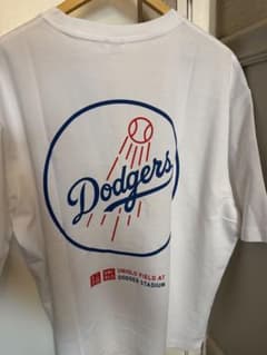 【daichimameさん専用】UNIQLO Dodgers Tシャツ ホワイト UNIQLO Dodgers Tシャツ ホワイト - メルカリ