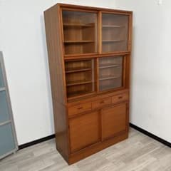 美品■ジャパンヴィンテージ■チーク材■食器棚/カップボード■レトロ/北欧スタイル ジャパンヴィンテージ 70年代 チーク材 食器棚 カップボード
