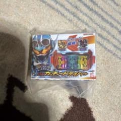 DXガッチャードライバー 仮面ライダーガッチャード ミニチュアのサムネイル