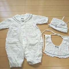 ～ぱる☆ぱる様専用～【美品】ベビードレス三点setのサムネイル